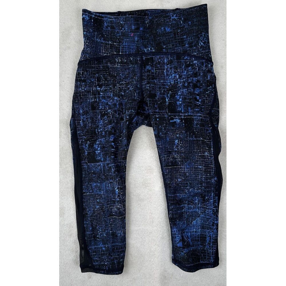 Lululemon Train Times Crop 17" City Lights In Multi Navy/Black Sz 4